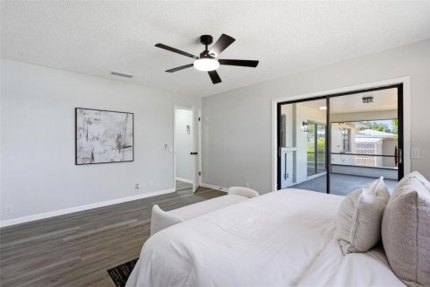 House in Lake Wales, Florida 3 bedrooms, 137.5 sq.m. № 2379285 - photo 14