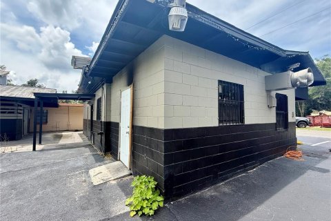 Commercial property in Eustis, Florida 74.97 sq.m. № 2211786 - photo 3