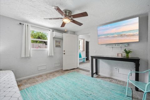Villa ou maison à vendre à Holmes Beach, Floride: 2 chambres, 141.4 m2 № 2100429 - photo 24