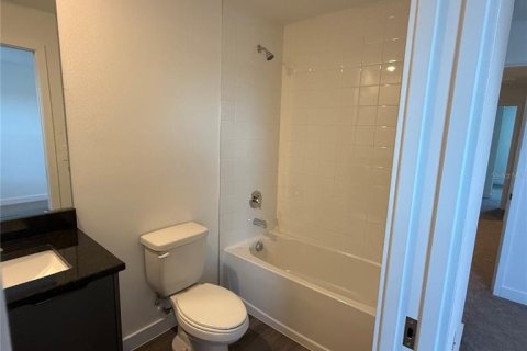 Touwnhouse à vendre à Kissimmee, Floride: 3 chambres, 126.44 m2 № 2125344 - photo 20
