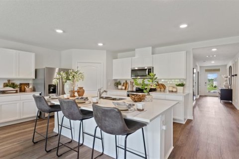 Villa ou maison à vendre à Apopka, Floride: 4 chambres, 169.83 m2 № 1866738 - photo 6