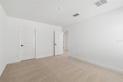 Townhouse in Bradenton, Florida 3 bedrooms, 223.52 sq.m. № 2114372 - photo 21