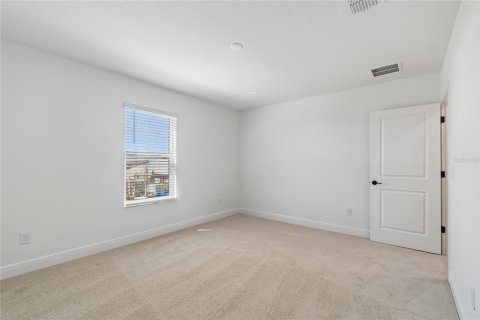 Townhouse in Bradenton, Florida 3 bedrooms, 223.52 sq.m. № 2114372 - photo 25
