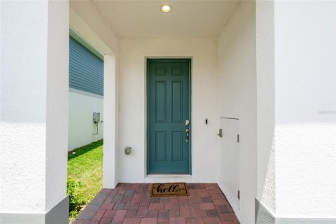 Casa en venta en Howey-in-the-Hills, Florida, 5 dormitorios, 276.29 m2 № 2211371 - foto 5