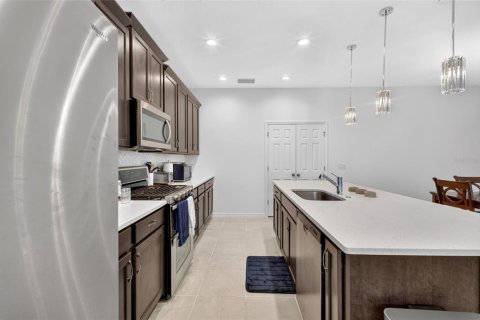 Casa en venta en Howey-in-the-Hills, Florida, 5 dormitorios, 276.29 m2 № 2211371 - foto 15