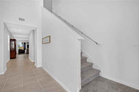 Casa en venta en Howey-in-the-Hills, Florida, 5 dormitorios, 276.29 m2 № 2211371 - foto 22