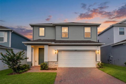 House in Howey-in-the-Hills, Florida 5 bedrooms, 276.29 sq.m. № 2211371