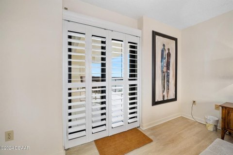 Condo in Ormond Beach, Florida, 2 bedrooms  № 1338335 - photo 27