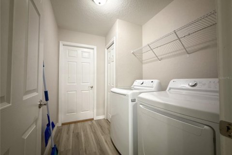 Villa ou maison à louer à Ocala, Floride: 3 chambres, 129.97 m2 № 2114588 - photo 12