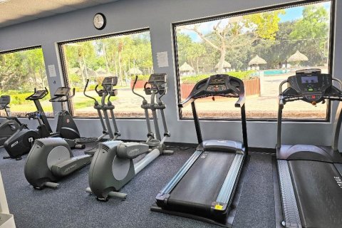 Condo in Margate, Florida, 2 bedrooms  № 1992149 - photo 13