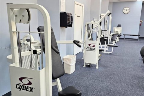 Condo in Margate, Florida, 2 bedrooms  № 1992149 - photo 14