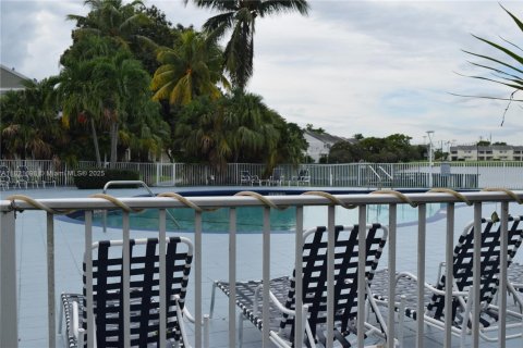 Copropriété à louer à Oakland Park, Floride: 2 chambres, 101.82 m2 № 1785789 - photo 22