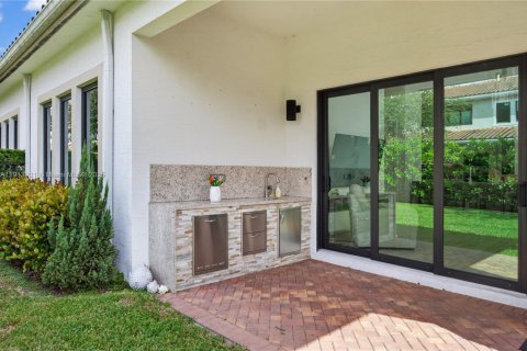 Купить виллу или дом в Холливуд, Флорида 4 спальни, 241.73м2, № 1968970 - фото 7