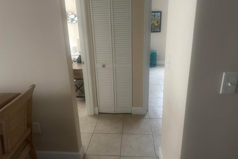 Condominio en venta en Vero Beach, Florida, 2 dormitorios, 87.33 m2 № 2187200 - foto 8