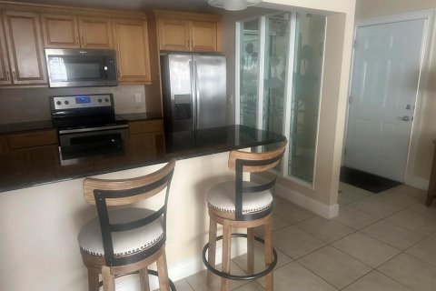 Condominio en venta en Vero Beach, Florida, 2 dormitorios, 87.33 m2 № 2187200 - foto 6