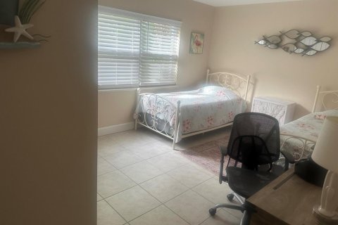 Condominio en venta en Vero Beach, Florida, 2 dormitorios, 87.33 m2 № 2187200 - foto 10
