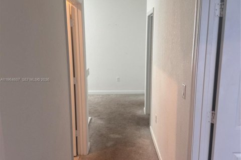 Купить таунхаус в Хомстед, Флорида 3 спальни, 157.38м2, № 2081129 - фото 13