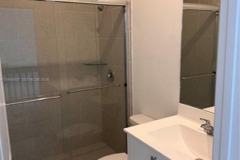 Купить таунхаус в Хомстед, Флорида 3 спальни, 157.38м2, № 2081129 - фото 12