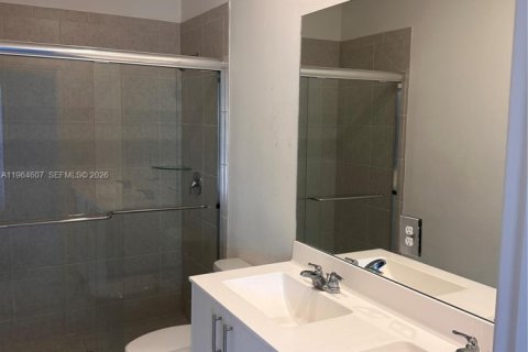 Купить таунхаус в Хомстед, Флорида 3 спальни, 157.38м2, № 2081129 - фото 19