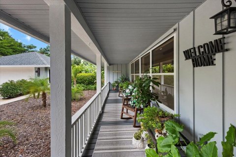 Villa ou maison à vendre à Palm City, Floride: 4 chambres, 223.15 m2 № 2081826 - photo 5