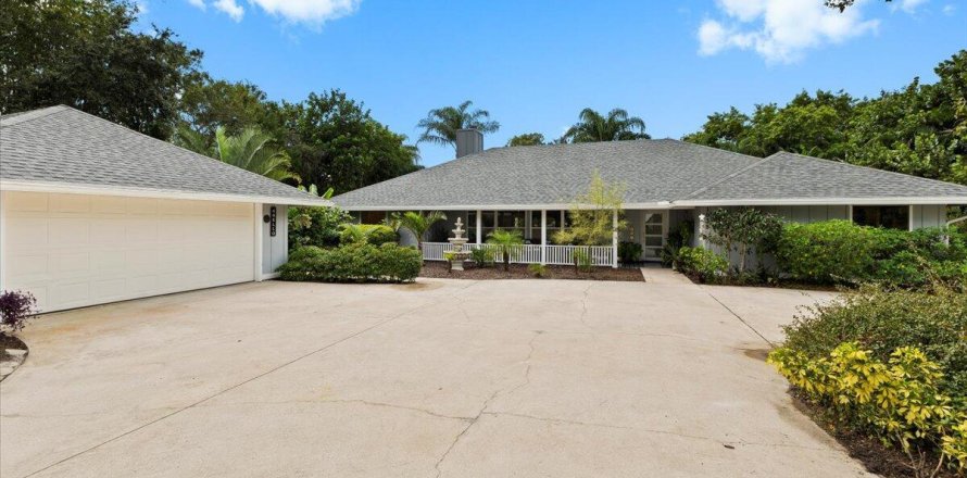 Villa ou maison à Palm City, Floride 4 chambres, 223.15 m2 № 2081826