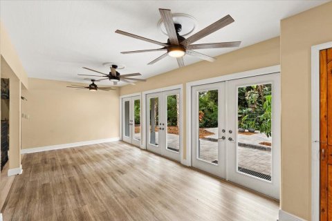 Villa ou maison à vendre à Palm City, Floride: 4 chambres, 223.15 m2 № 2081826 - photo 15