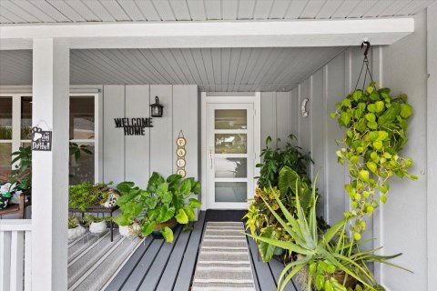 Villa ou maison à vendre à Palm City, Floride: 4 chambres, 223.15 m2 № 2081826 - photo 4