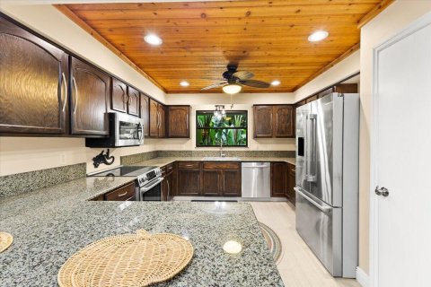 Villa ou maison à vendre à Palm City, Floride: 4 chambres, 223.15 m2 № 2081826 - photo 8