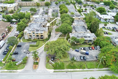 Copropriété à louer à Miami, Floride: 1 chambre, 69.68 m2 № 1882394 - photo 14