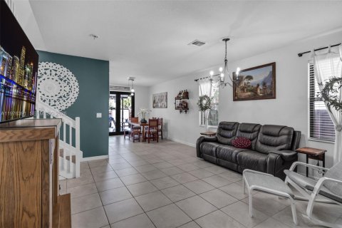 House in Homestead, Florida 4 bedrooms, 151.62 sq.m. № 2045968 - photo 19