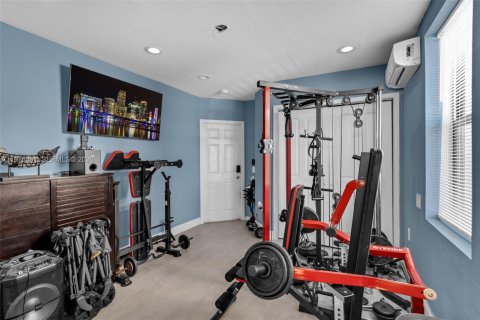 House in Homestead, Florida 4 bedrooms, 151.62 sq.m. № 2045968 - photo 12