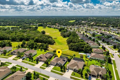 House in Apopka, Florida 4 bedrooms, 230.86 sq.m. № 1902381 - photo 3
