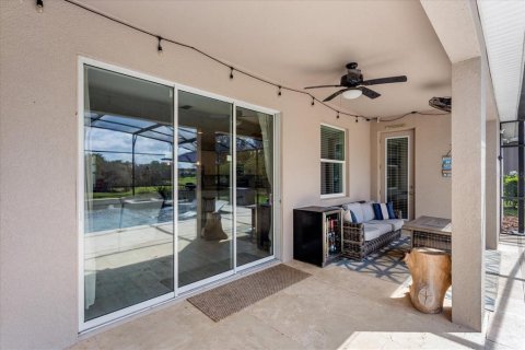 House in Apopka, Florida 4 bedrooms, 230.86 sq.m. № 1902381 - photo 26