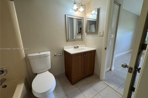 Appartement à louer à Tamarac, Floride: 1 chambre, 51.1 m2 № 1965979 - photo 23