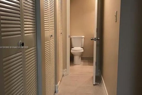 Appartement à louer à Tamarac, Floride: 1 chambre, 51.1 m2 № 1965979 - photo 10