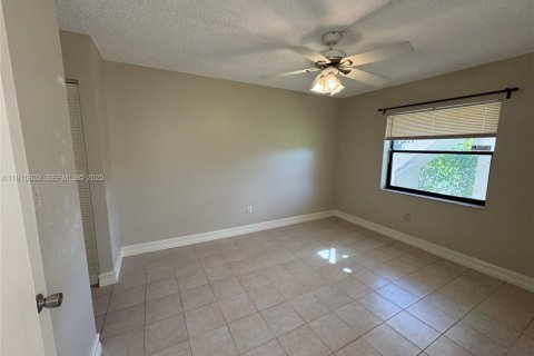 Appartement à louer à Tamarac, Floride: 1 chambre, 51.1 m2 № 1965979 - photo 17