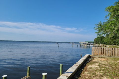 Casa en venta en Gulf Breeze, Florida, 4 dormitorios, 214.6 m2 № 561440 - foto 1