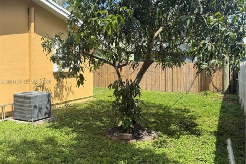 Villa ou maison à vendre à Davie, Floride: 3 chambres, 117.52 m2 № 2273794 - photo 30