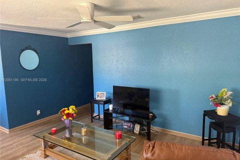 Villa ou maison à vendre à Davie, Floride: 3 chambres, 117.52 m2 № 2273794 - photo 12