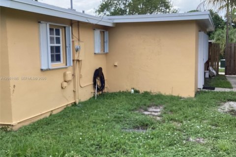 Villa ou maison à vendre à Davie, Floride: 3 chambres, 117.52 m2 № 2273794 - photo 6