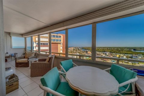 Condominio en alquiler en Redington Shores, Florida, 1 dormitorio, 98.48 m2 № 1615375 - foto 28
