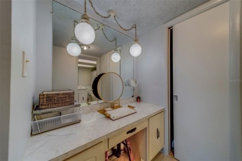 Condominio en alquiler en Redington Shores, Florida, 1 dormitorio, 98.48 m2 № 1615375 - foto 25
