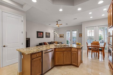 House in Orlando, Florida 3 bedrooms, 200.76 sq.m. № 1754751 - photo 8