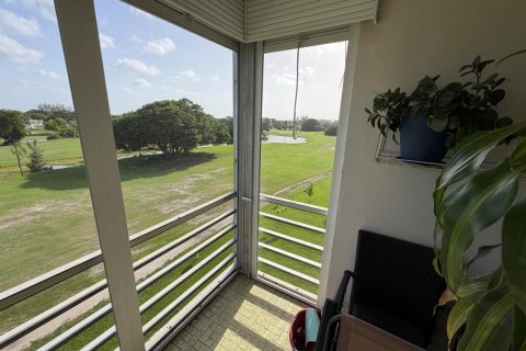 Copropriété à vendre à Pompano Beach, Floride: 3 chambres, 129.13 m2 № 2252417 - photo 23