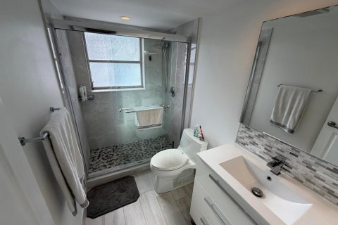 Copropriété à vendre à Pompano Beach, Floride: 3 chambres, 129.13 m2 № 2252417 - photo 18