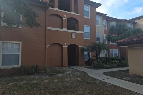 Condominio en Orlando, Florida, 2 dormitorios  № 2113509