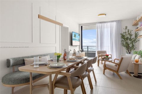 Condominio en alquiler en Miami, Florida, 3 dormitorios, 115.76 m2 № 2012170 - foto 9