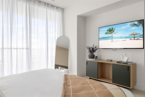 Condominio en alquiler en Miami, Florida, 3 dormitorios, 115.76 m2 № 2012170 - foto 26
