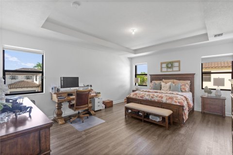 Villa ou maison à vendre à Hialeah, Floride: 5 chambres, 260.87 m2 № 2001197 - photo 25