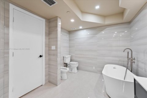 Condominio en venta en Aventura, Florida, 3 dormitorios, 144.93 m2 № 1874680 - foto 13